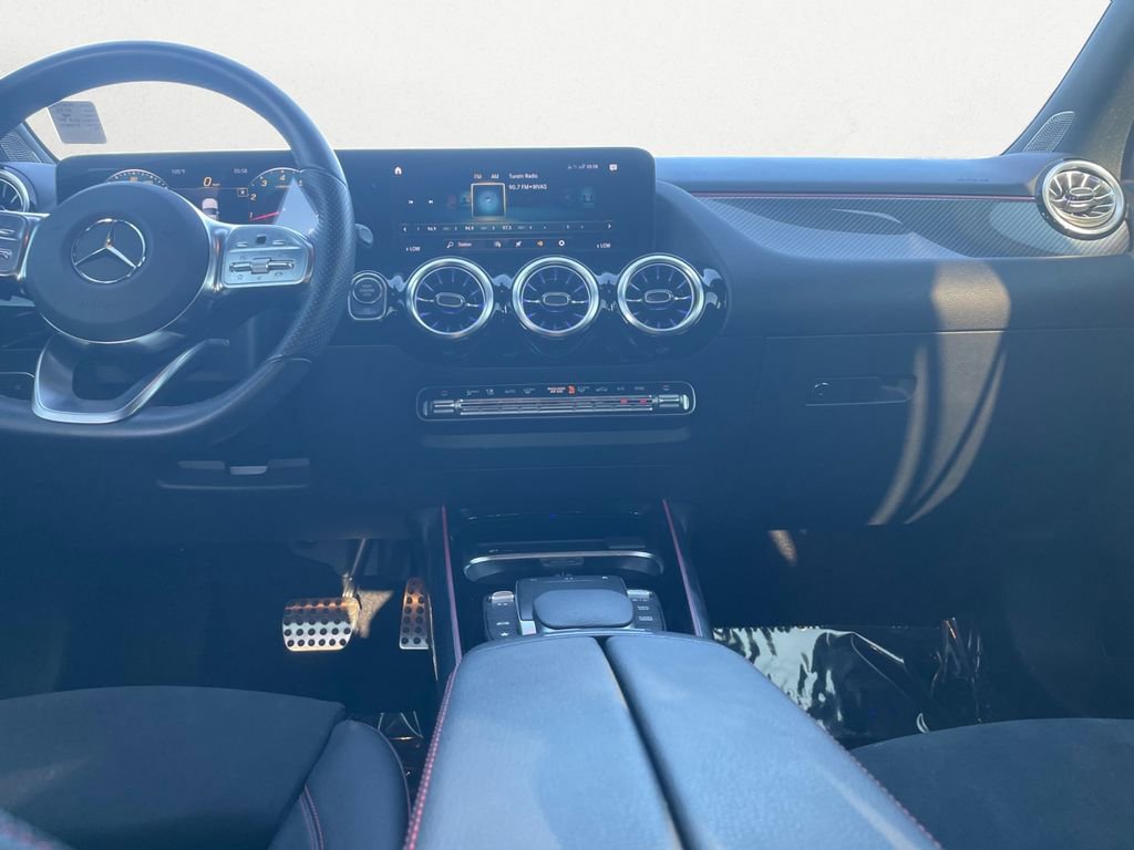 Certified 2022 Mercedes-Benz GLA 35 AMG 4MATIC image 14