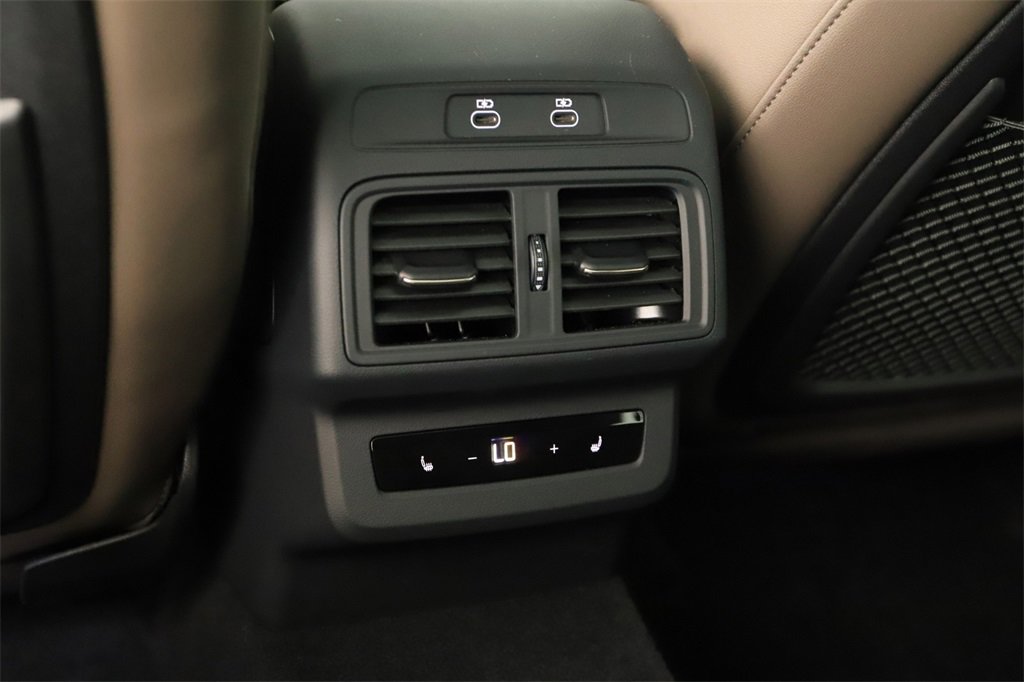 Certified 2025 Audi Q5 Prestige image 22