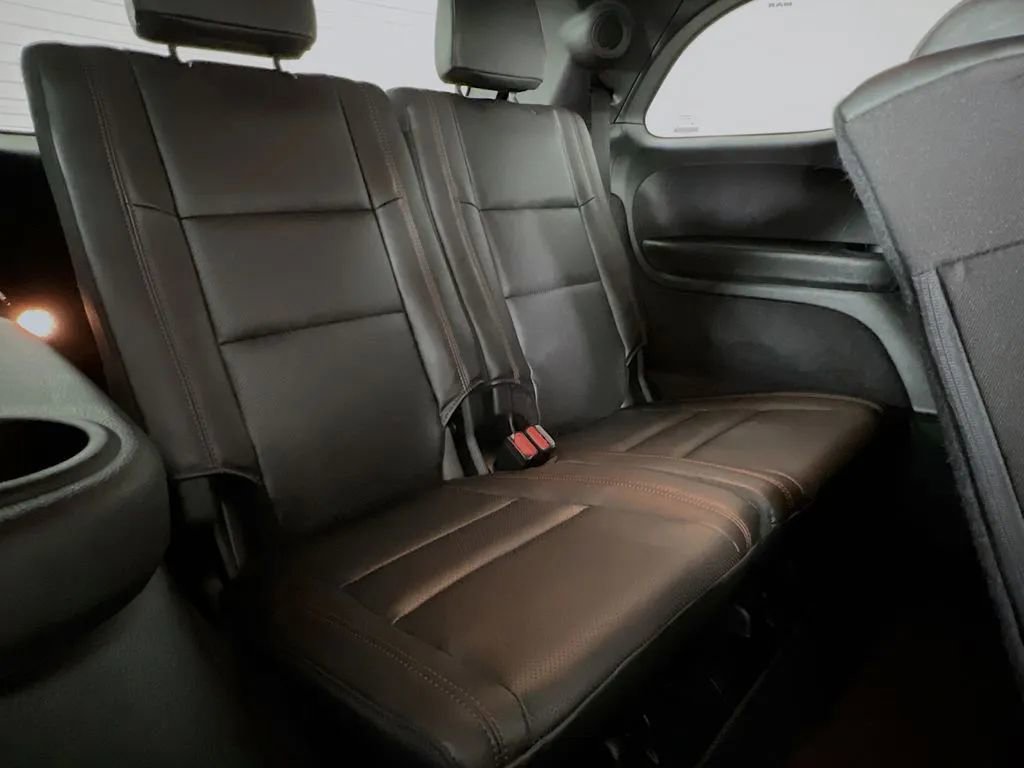 Used 2025 Dodge Durango GT image 29
