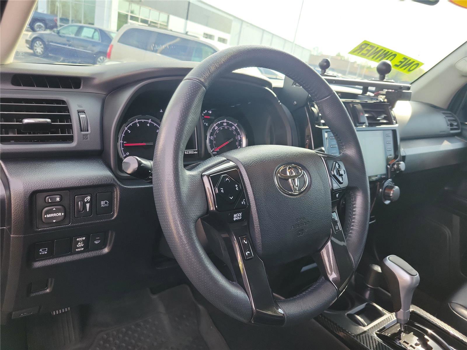 Used 2022 Toyota 4Runner TRD Off-Road Premium image 19