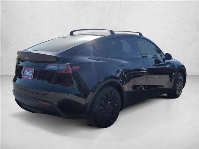 Used 2023 Tesla Model Y Long Range AWD/4WD image 5
