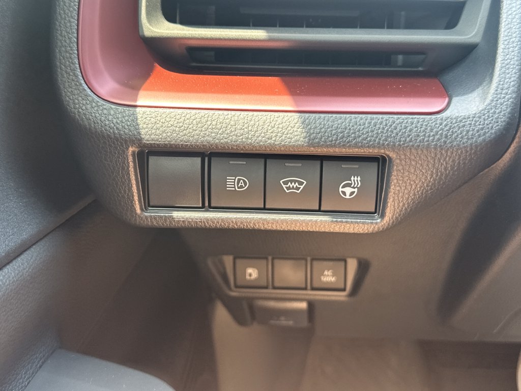New 2026 Toyota Prius Plug-In Hybrid FWD image 29