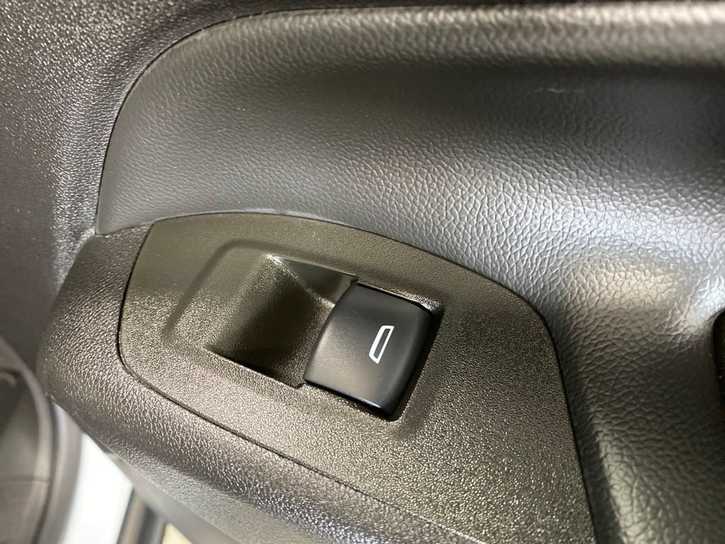 Used 2024 Chevrolet Equinox LT AWD/4WD image 26