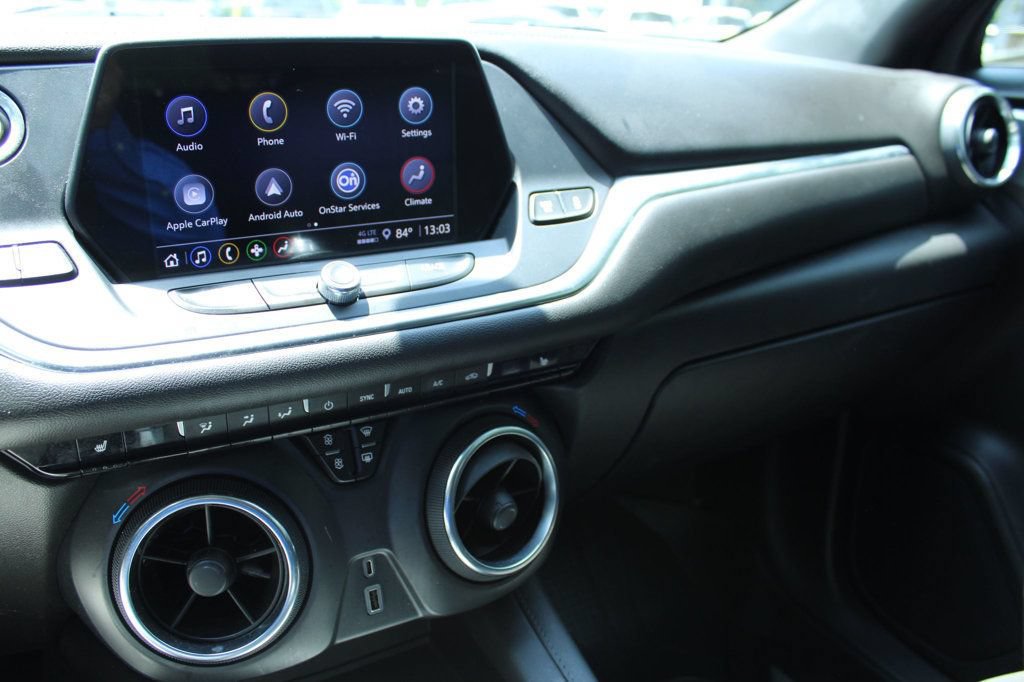 Used 2022 Chevrolet Blazer LT FWD image 17