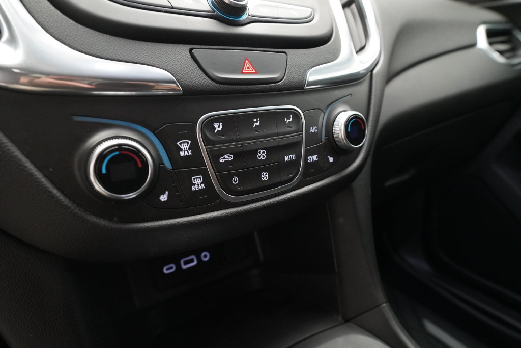 Used 2019 Chevrolet Equinox LT w/ Driver Convenience Package FWD image 21