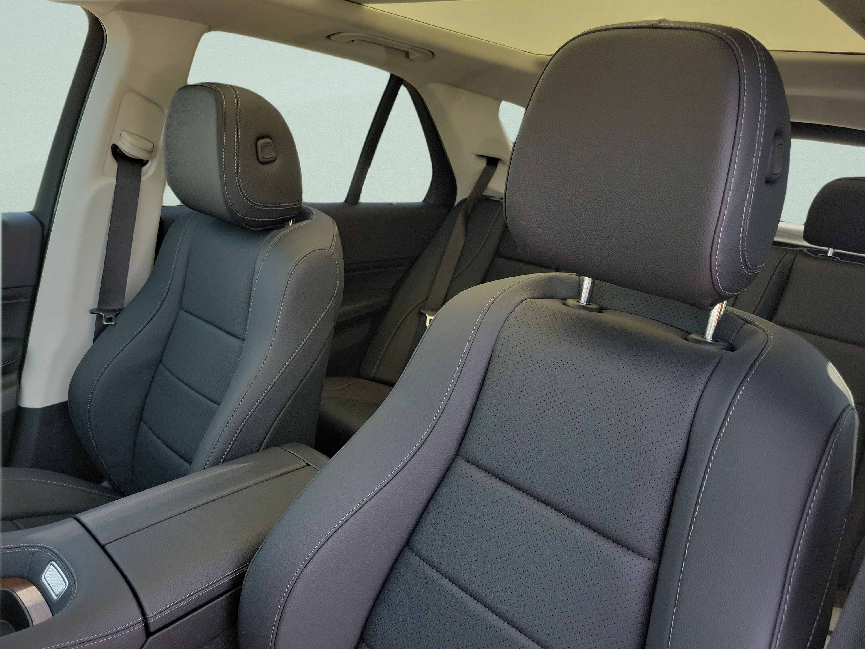 Certified 2026 Mercedes-Benz GLE 350 4MATIC image 17