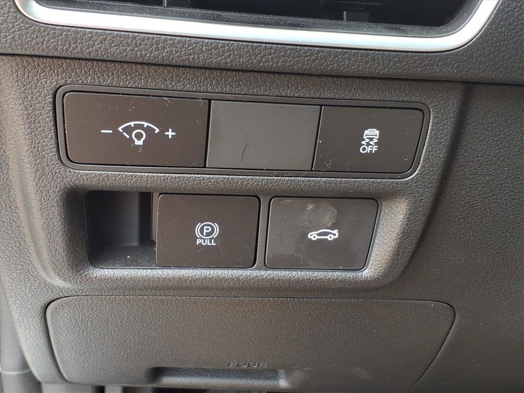 Used 2025 Hyundai Sonata SEL FWD image 18