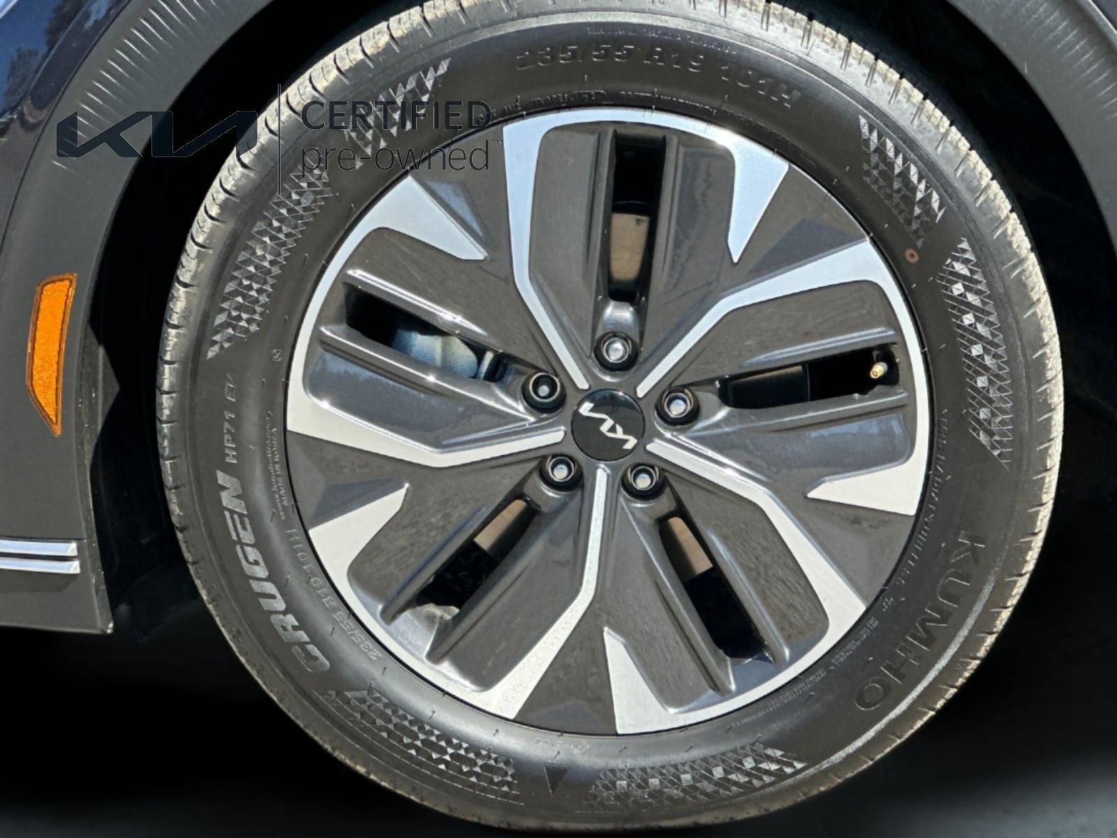 Certified 2024 Kia EV6 Light AWD/4WD image 27