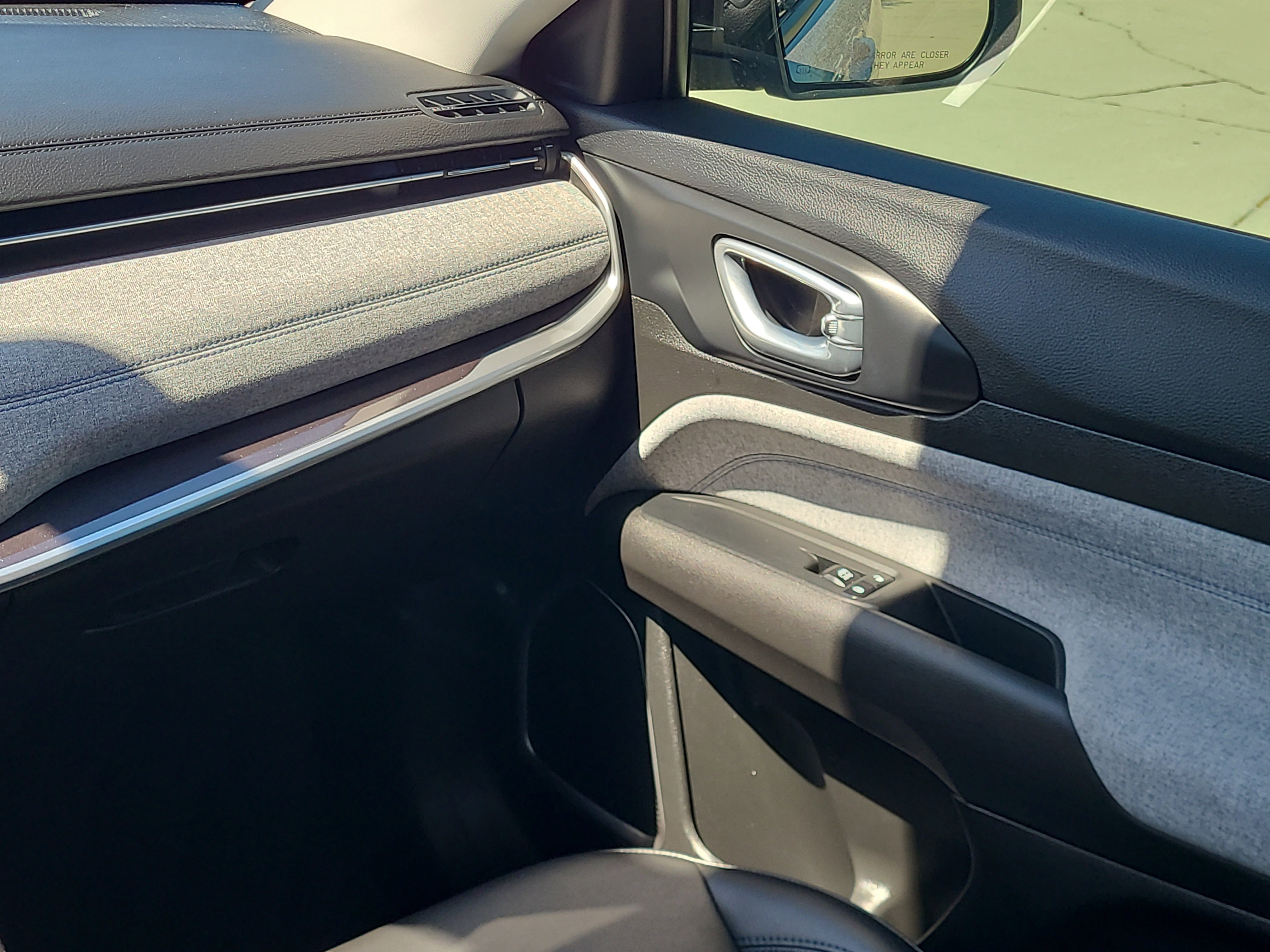 Used 2022 Jeep Compass Latitude image 17