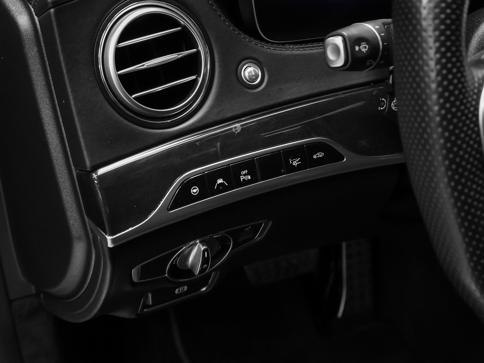 Used 2020 Mercedes-Benz S 63 AMG 4MATIC Sedan image 47