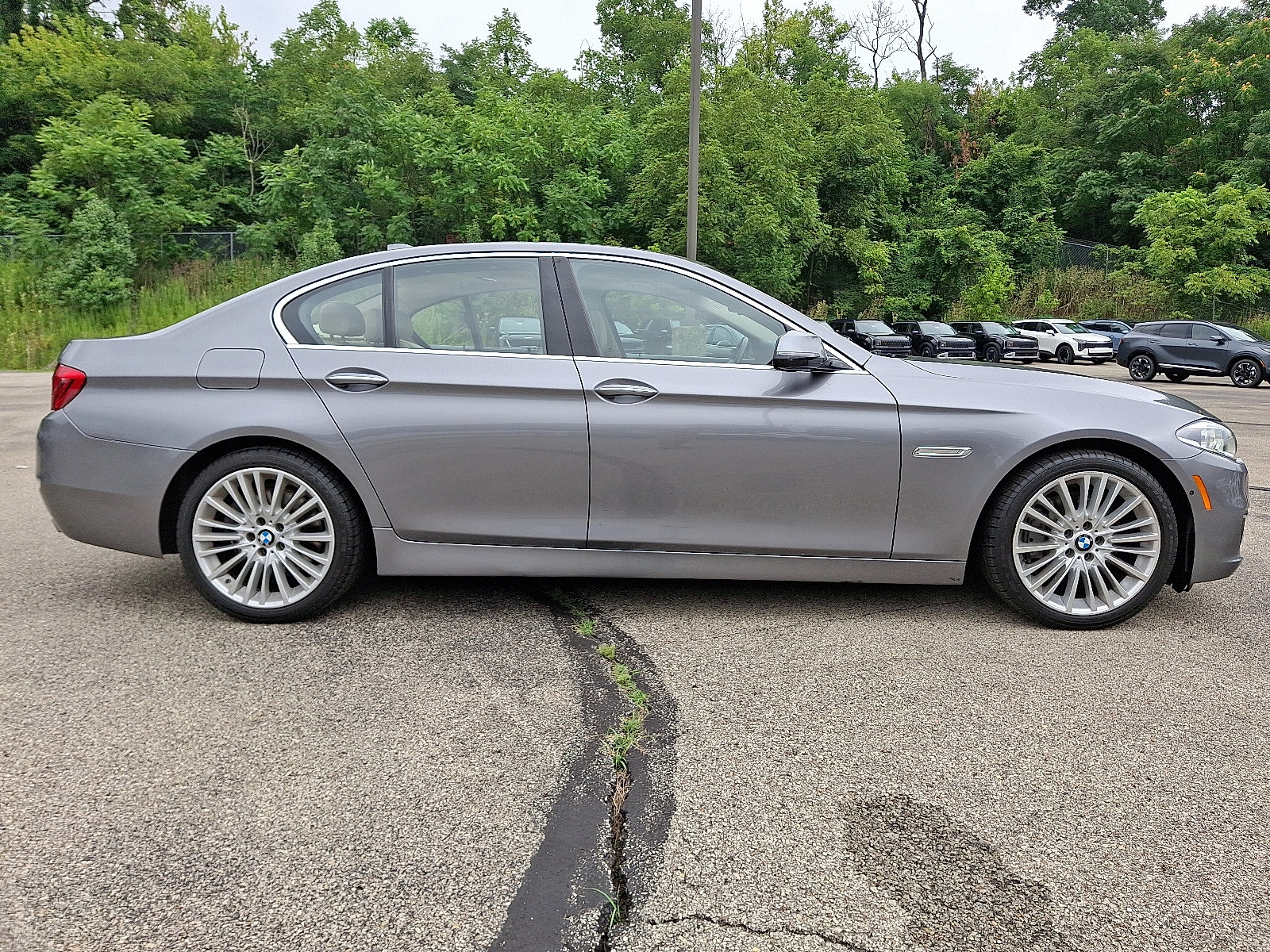 Used 2015 BMW 550i xDrive Sedan AWD/4WD image 7
