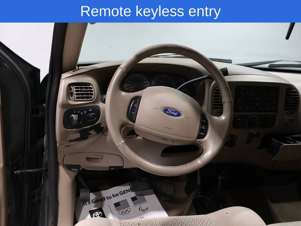 Used 2003 Ford F150 XLT image 3