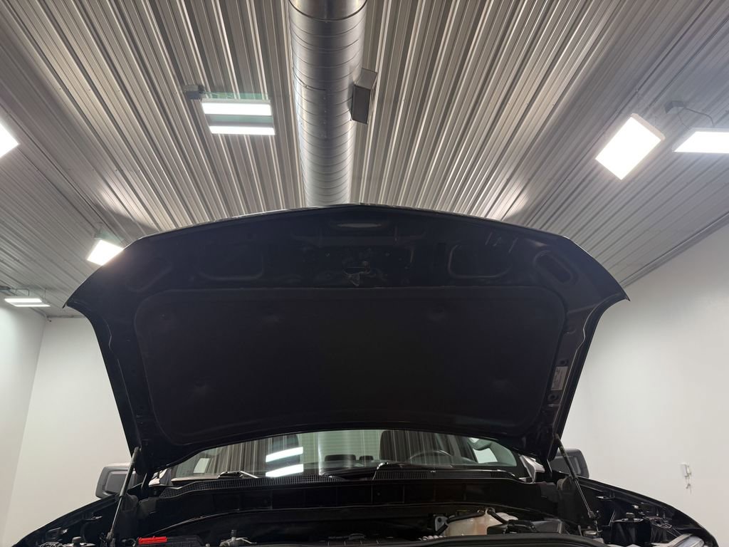 Used 2023 Chevrolet Silverado 1500 Custom image 85