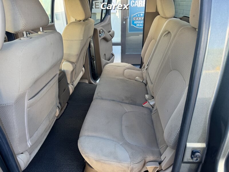 Used 2007 Nissan Frontier SE w/ SE Value Truck Pkg RWD image 17