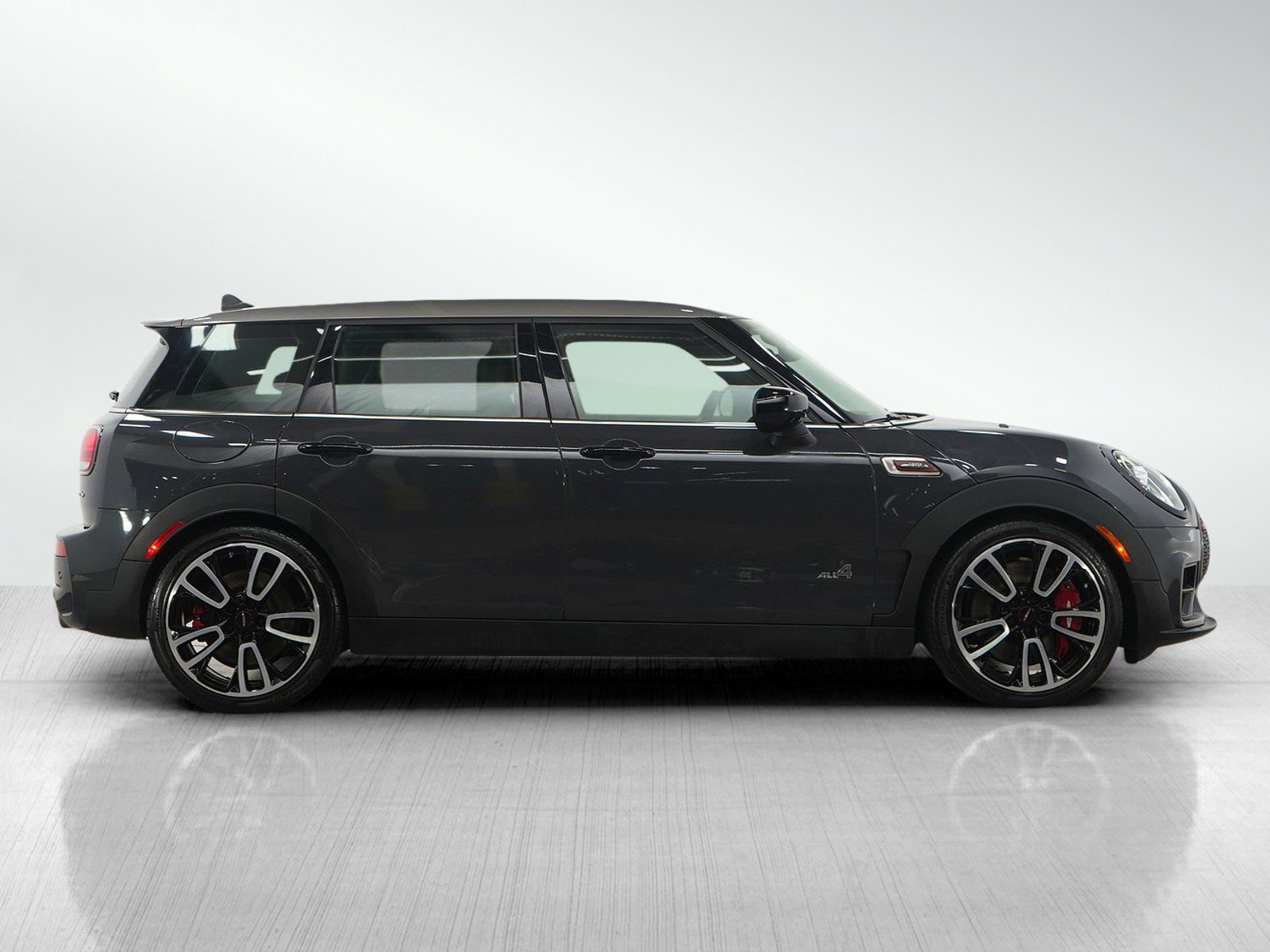 Used 2020 MINI Cooper Clubman John Cooper Works w/ JCW Launch Edition image 6