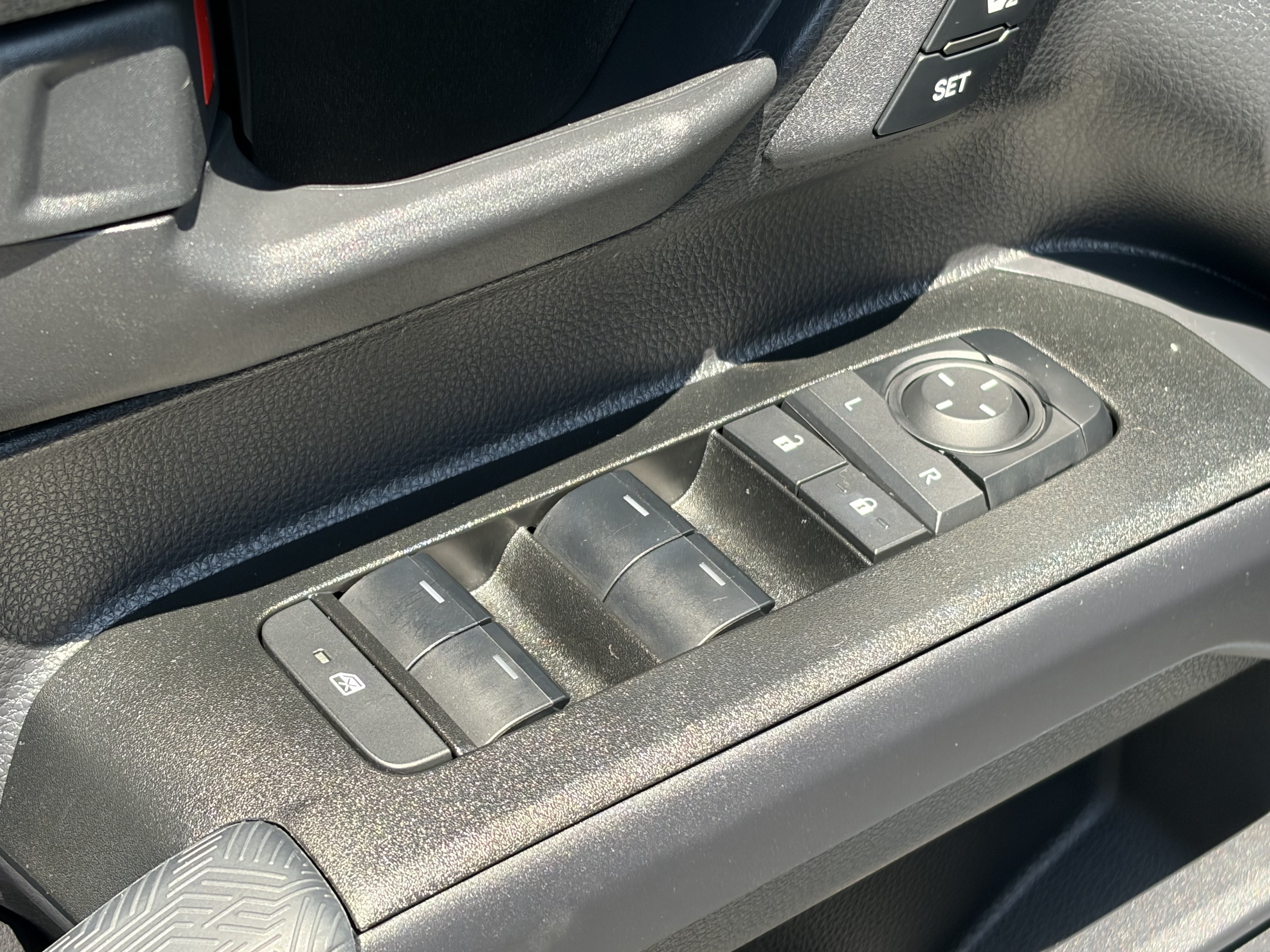 Certified 2025 Toyota 4Runner TRD Off-Road Premium AWD/4WD image 19