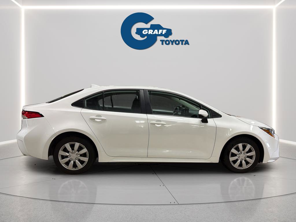 Used 2024 Toyota Corolla LE FWD image 9