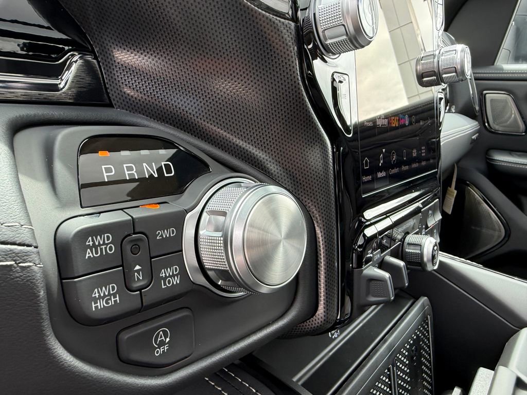 New 2026 RAM 1500 Limited AWD/4WD image 21