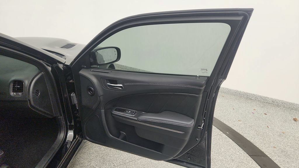 Used 2022 Dodge Charger SRT Hellcat RWD image 33