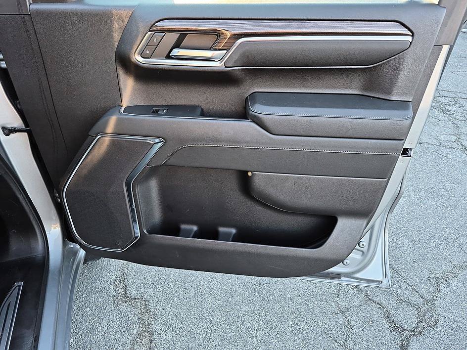 Certified 2023 Chevrolet Silverado 1500 RST RWD image 33