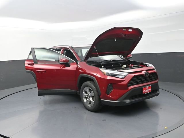 Used 2025 Toyota RAV4 XLE image 41