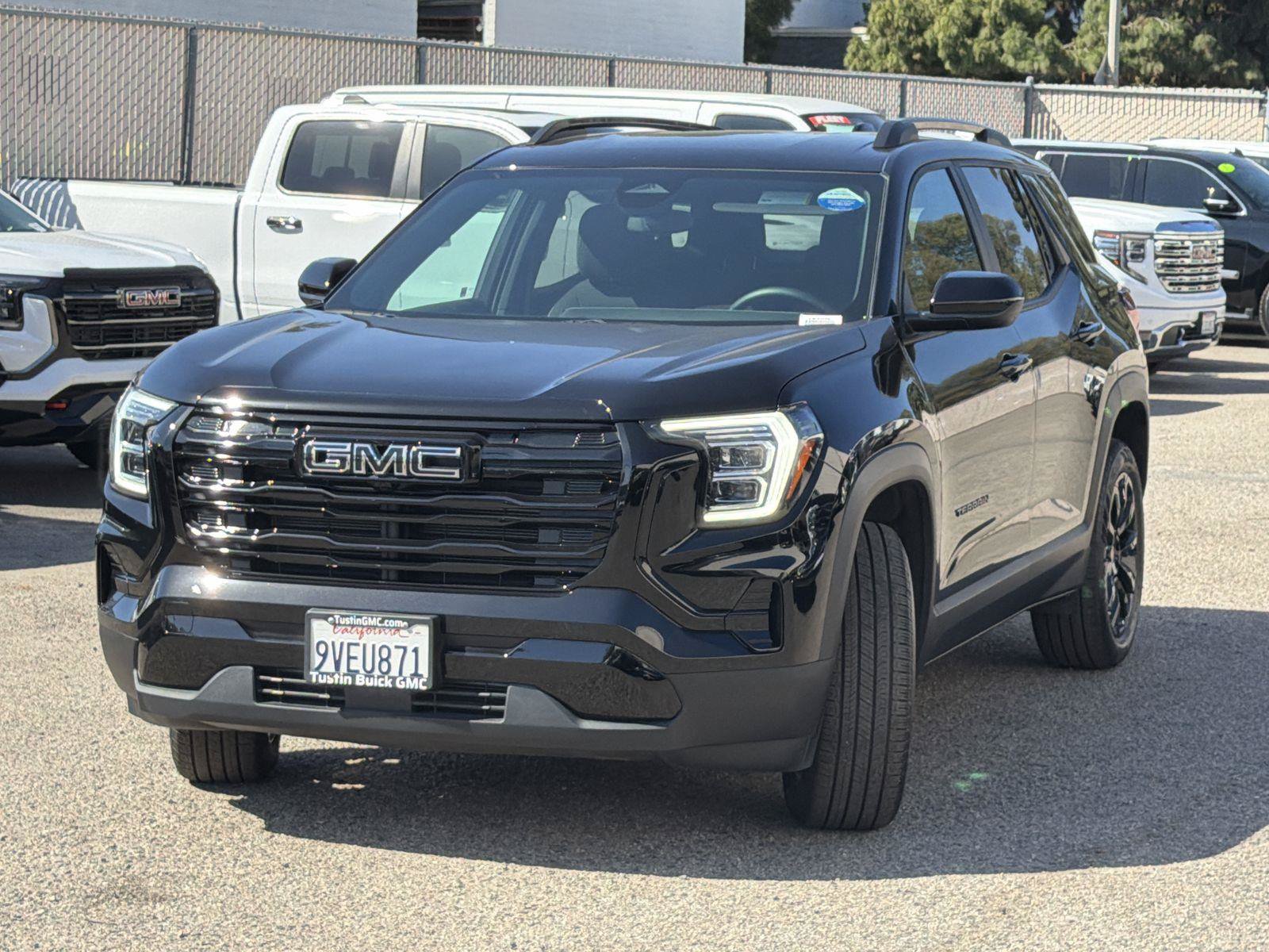 Used 2026 GMC Terrain Elevation w/ Black Edition FWD image 3