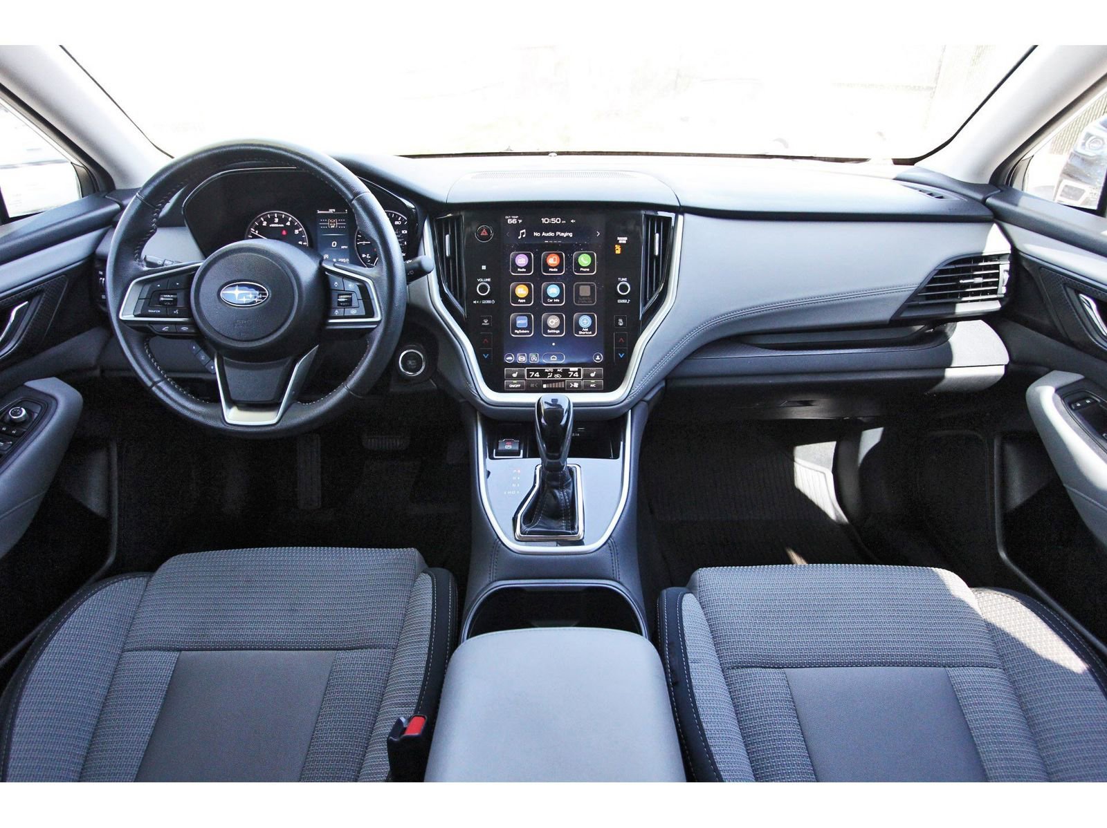 Used 2022 Subaru Outback Premium image 9