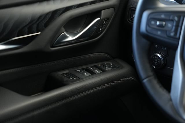 Used 2024 GMC Yukon Denali AWD/4WD image 18