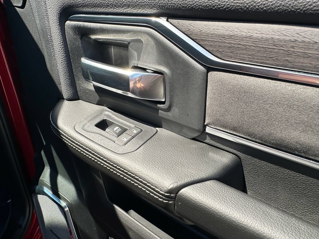 New 2026 RAM 2500 Laramie AWD/4WD image 20