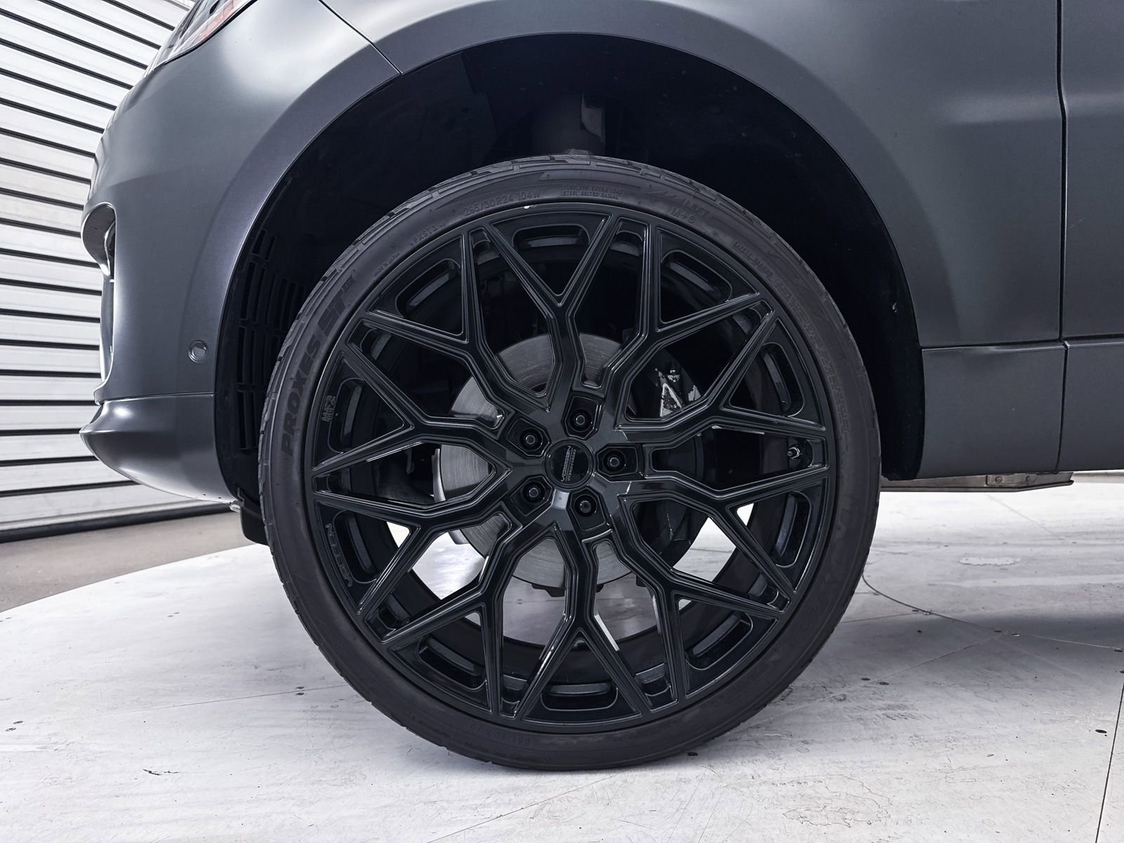 Used 2019 Land Rover Range Rover Sport HSE image 12