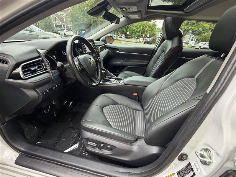 Used 2024 Toyota Camry SE w/ Cold Weather Package AWD/4WD image 31
