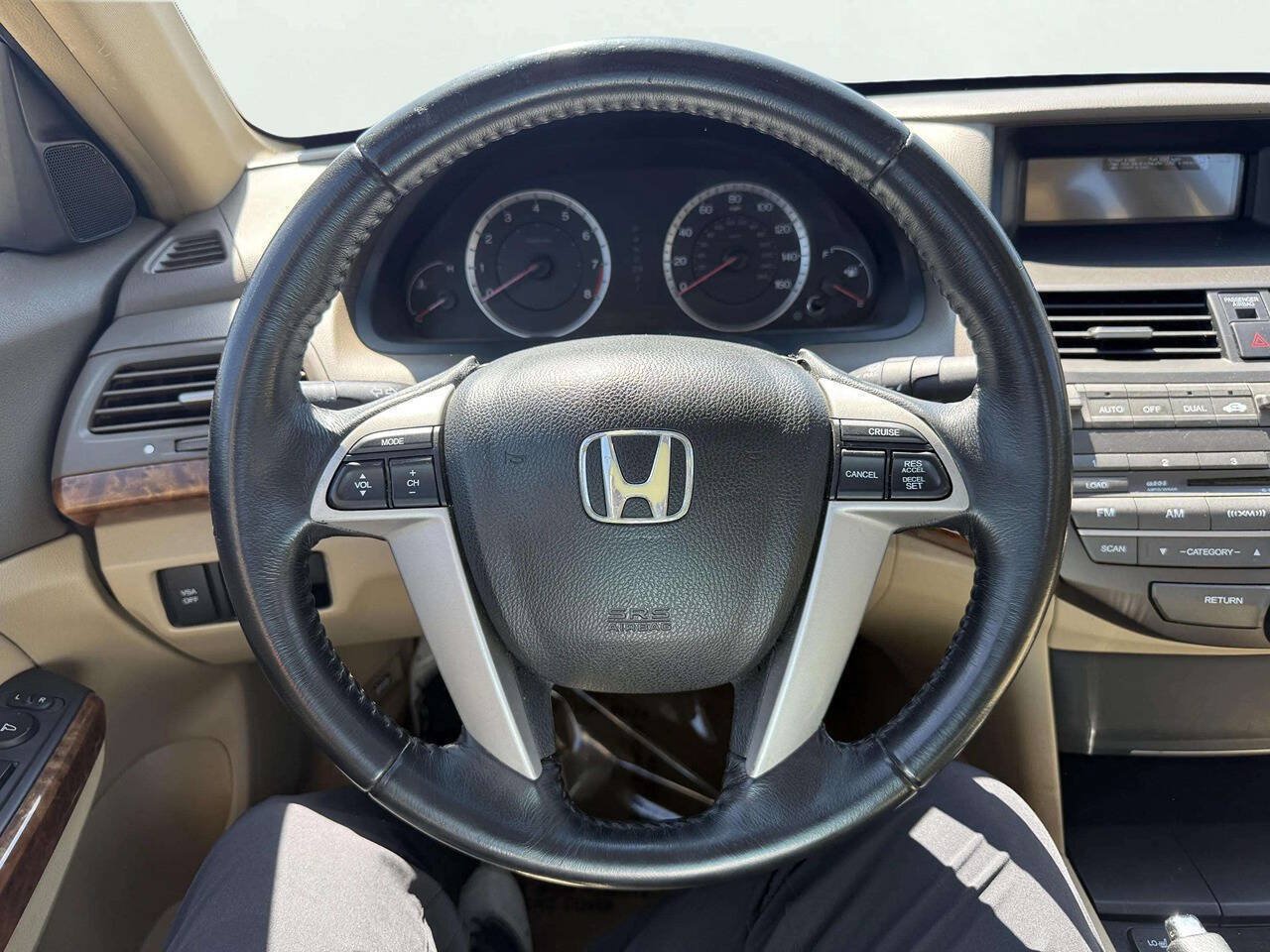 Used 2009 Honda Accord EX-L image 16