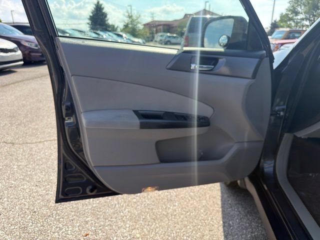 Used 2013 Subaru Forester 2.5X Touring w/ Rugged Pkg 1 AWD/4WD image 17
