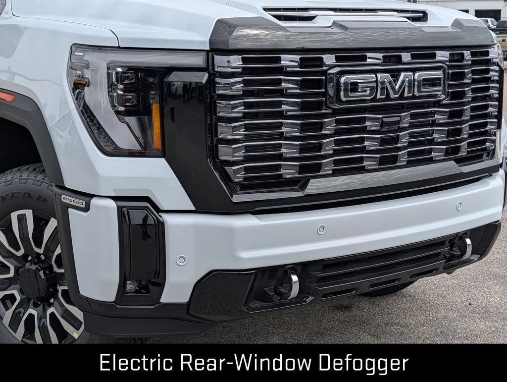 New 2026 GMC Sierra 2500 Denali Ultimate AWD/4WD image 10