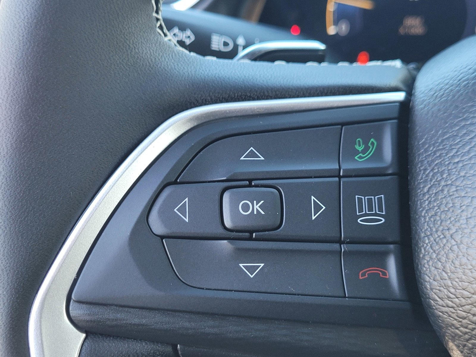 New 2025 Jeep Grand Cherokee L Laredo w/ Luxury Tech Group I image 21