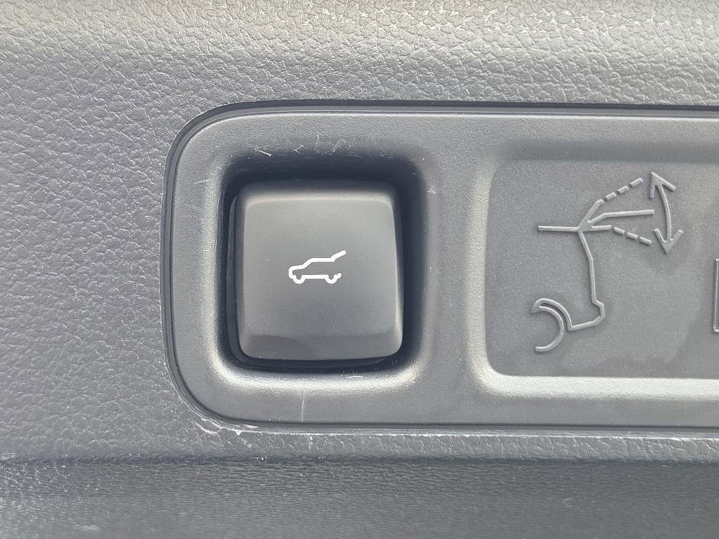 Used 2024 Ford Expedition Max Limited image 14