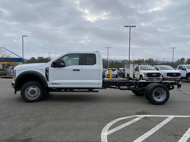 New 2026 Ford F550 4x4 Supercab Super Duty image 6