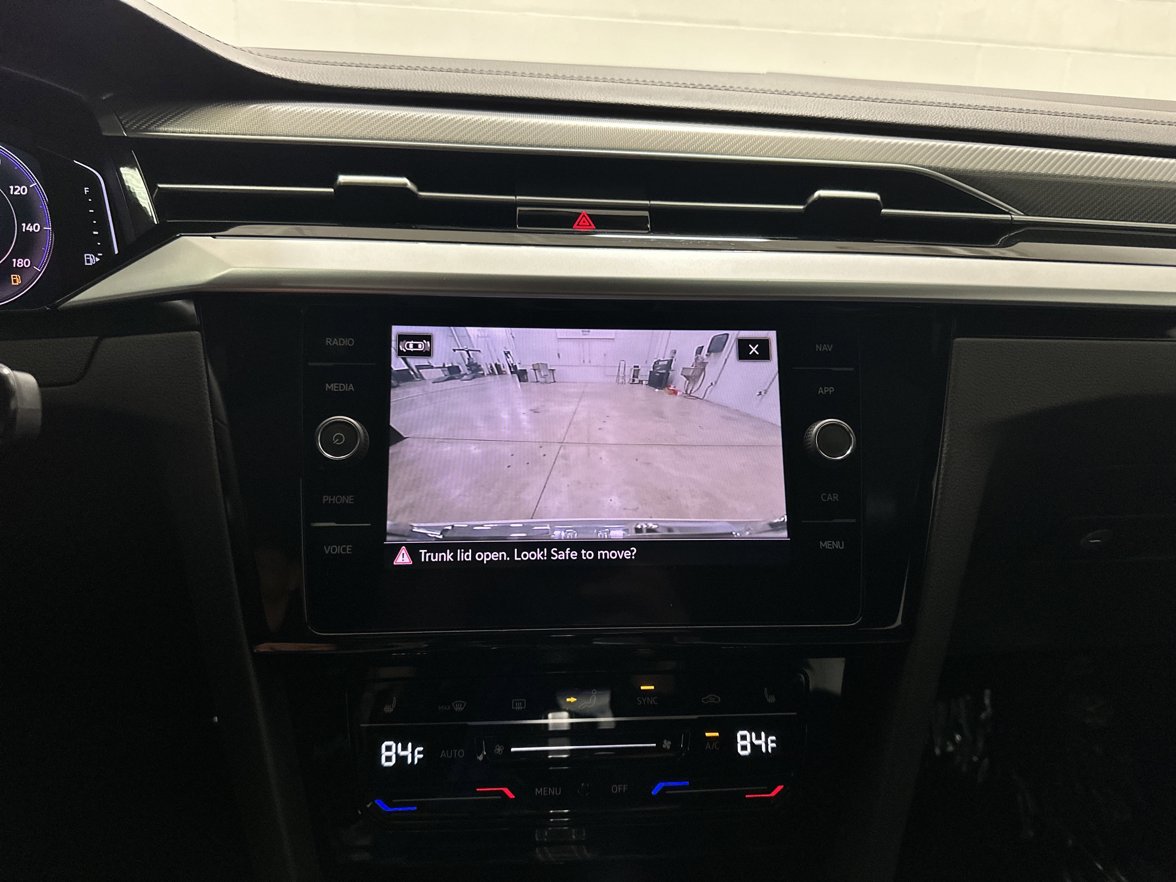 Used 2021 Volkswagen Arteon SEL FWD image 25