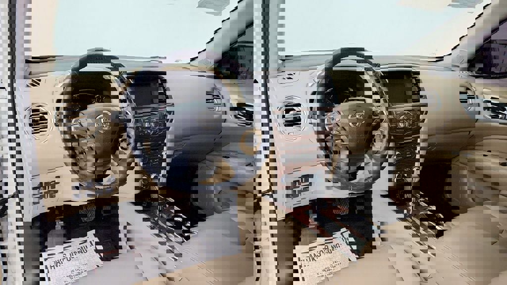 Used 2019 Nissan Pathfinder Platinum w/ Cargo Package image 13