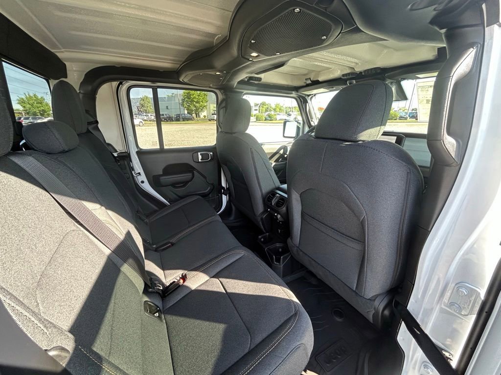 New 2026 Jeep Gladiator Sport AWD/4WD image 20