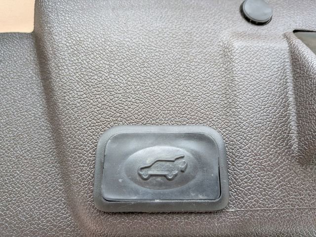 Used 2015 Buick Enclave Premium w/ Experience Buick Package FWD image 30