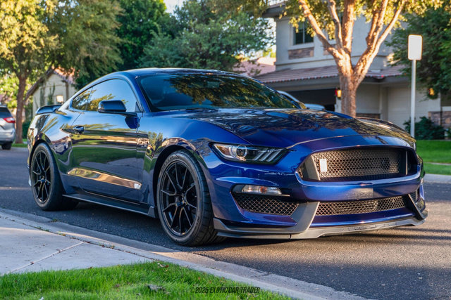 Used 2020 Ford Mustang Shelby GT350 w/ Technology Package image 12