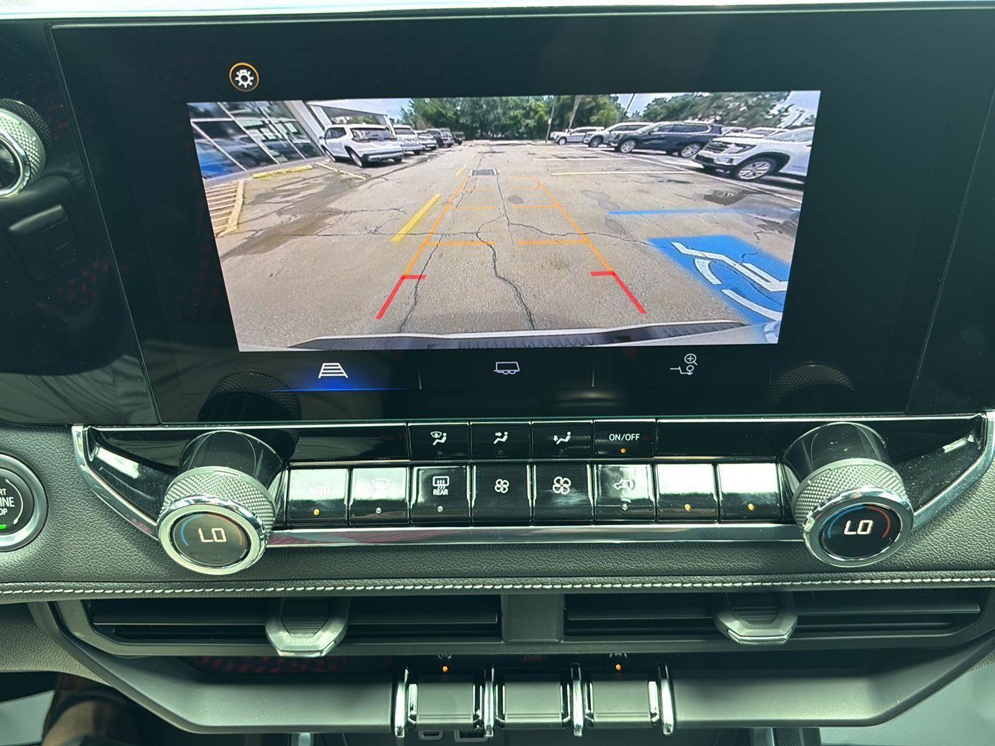 Certified 2023 Chevrolet Colorado LT w/ LT Convenience Package image 32