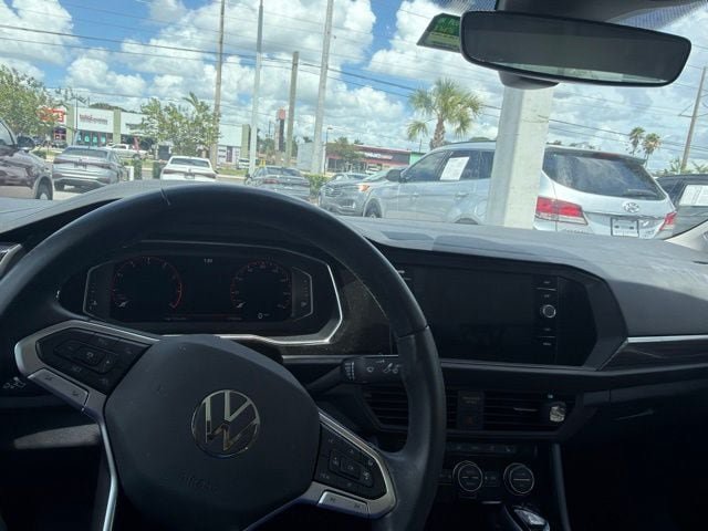 Certified 2024 Volkswagen Jetta SEL FWD image 19
