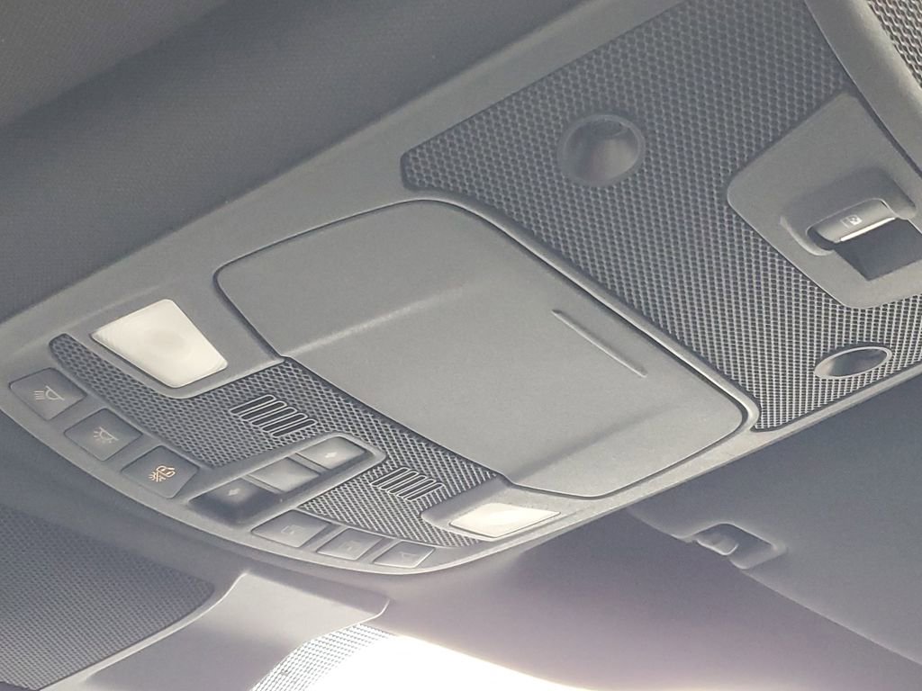 Used 2020 Ford F150 Platinum w/ Equipment Group 701A Luxury image 23