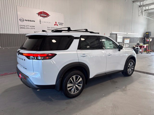 New 2026 Nissan Pathfinder SL AWD/4WD image 3