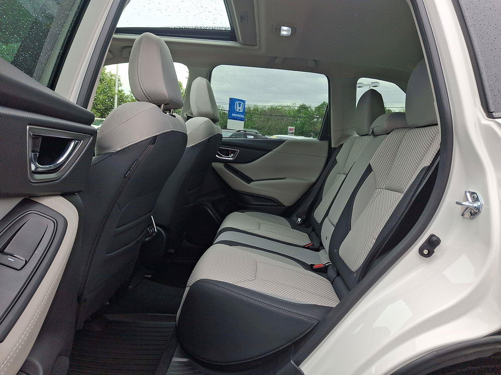 Used 2023 Subaru Forester Premium AWD/4WD image 10