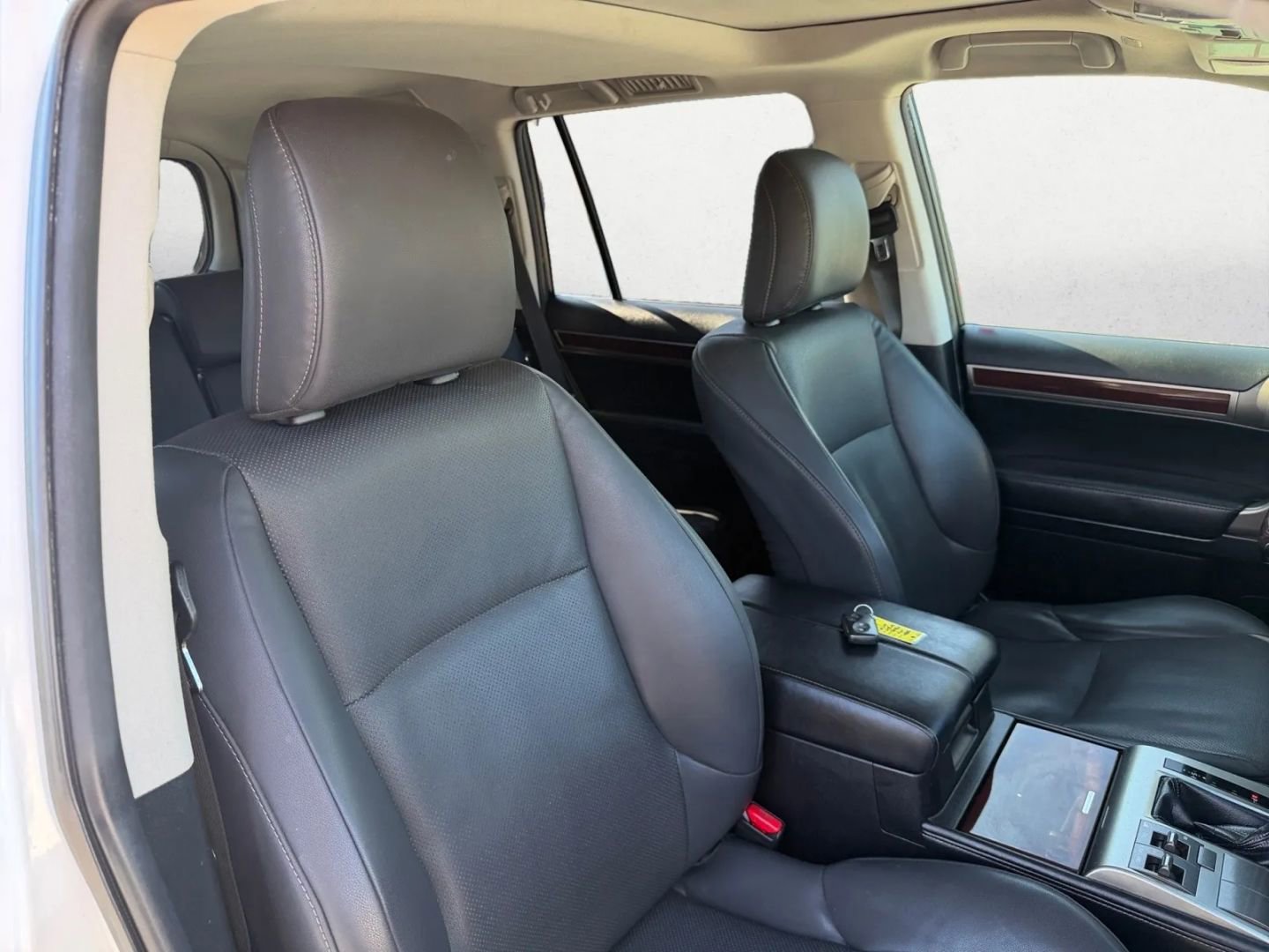 Used 2019 Lexus GX 460 image 29