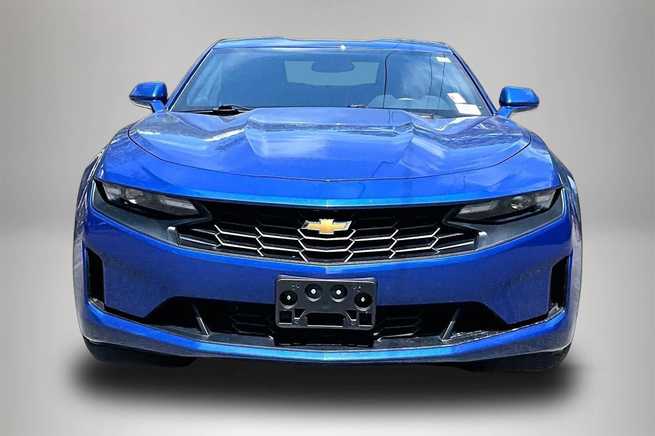 Used 2023 Chevrolet Camaro LT RWD image 3