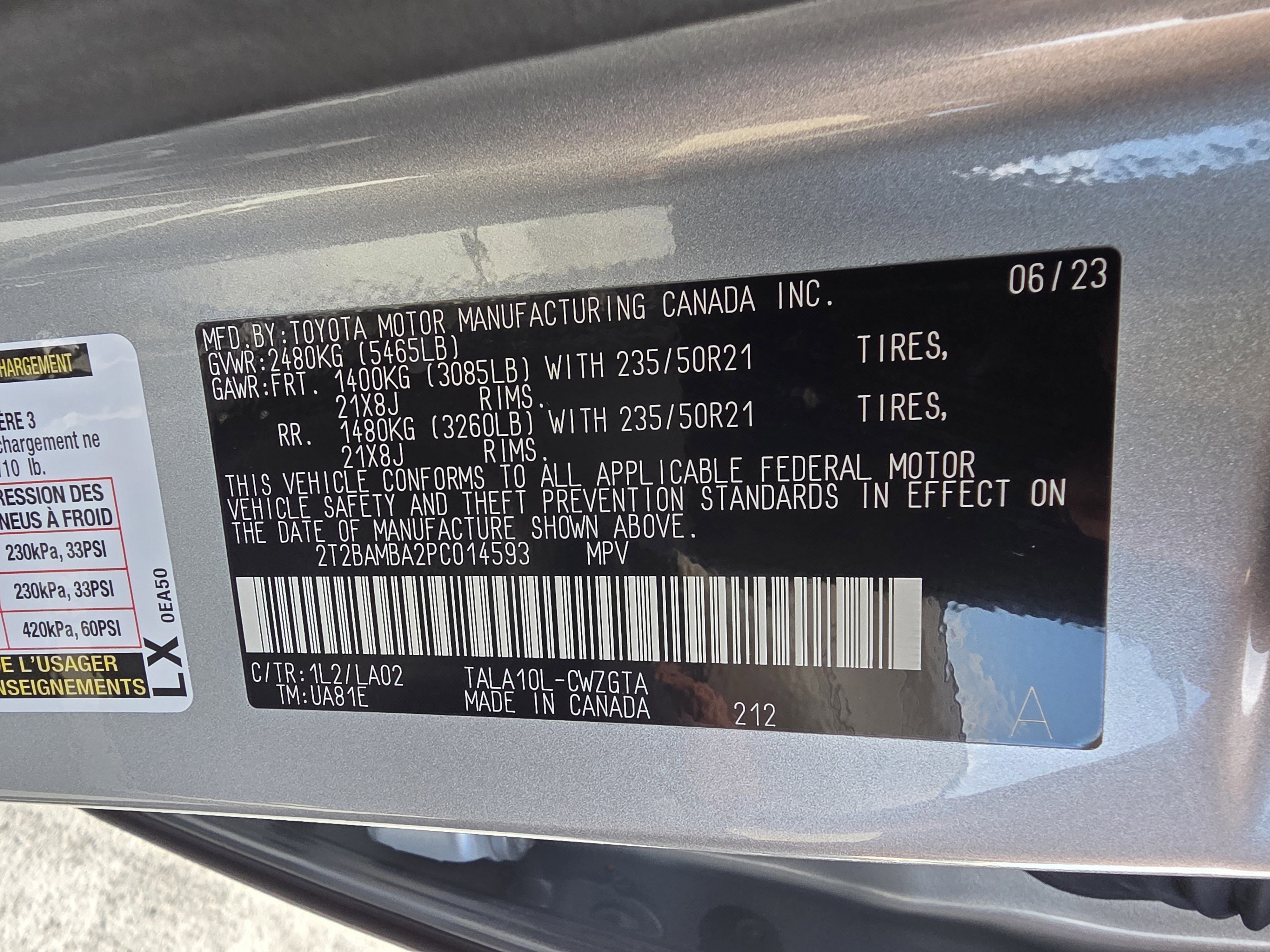 Used 2023 Lexus RX 350 w/ Cold Area Package image 31